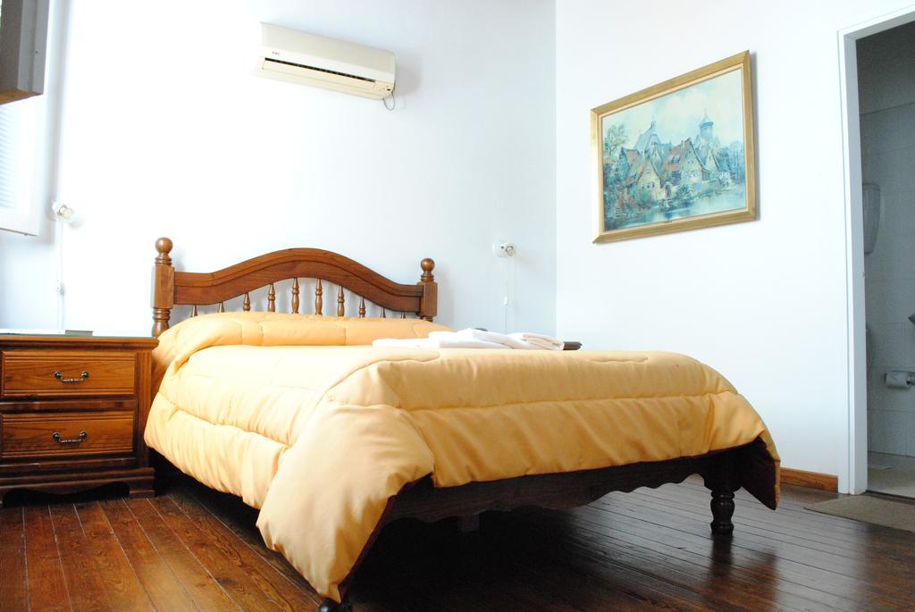 Hotel Romi Colonia del Sacramento Szoba fotó