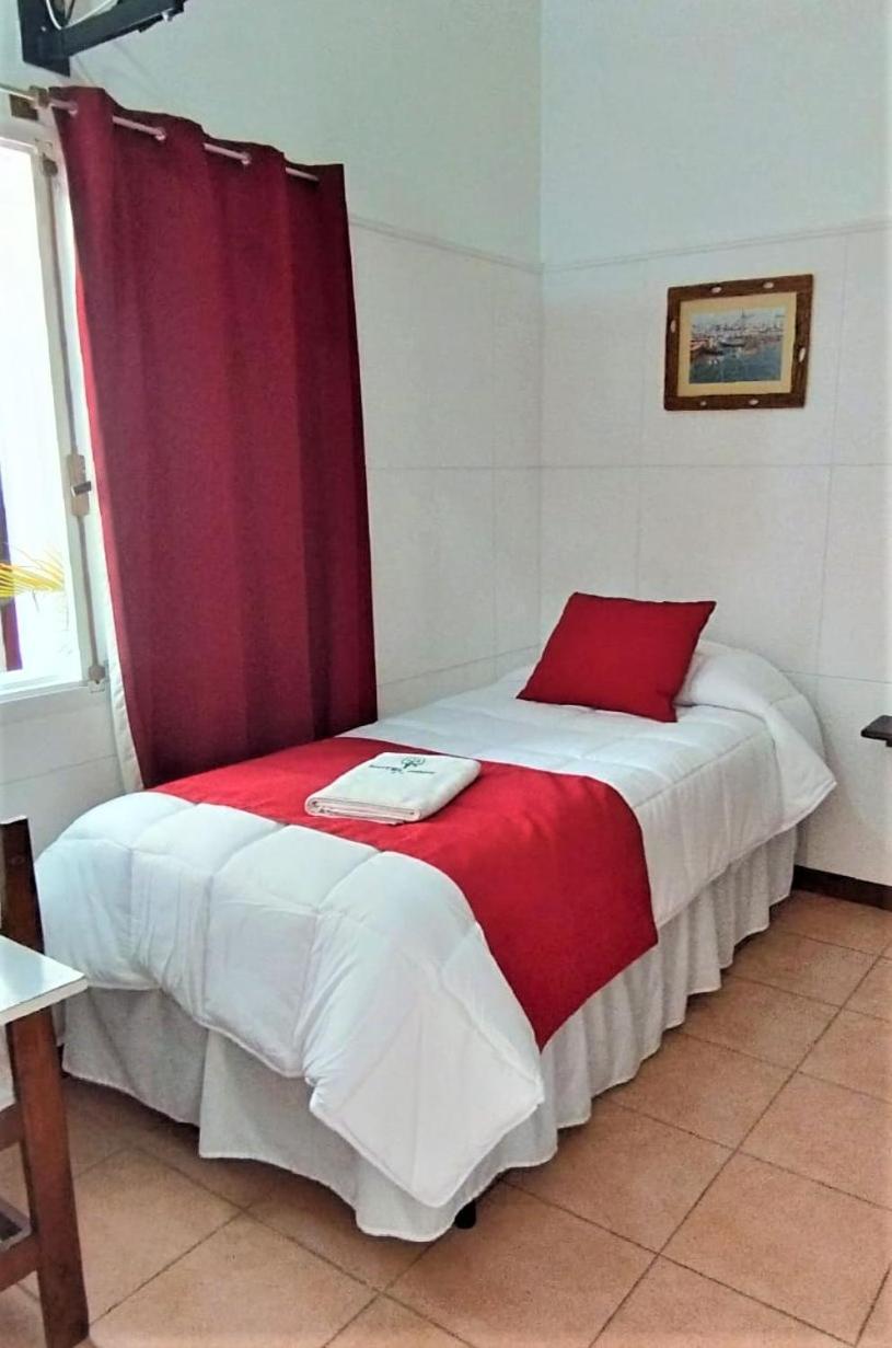 Hotel Romi Colonia del Sacramento Kültér fotó